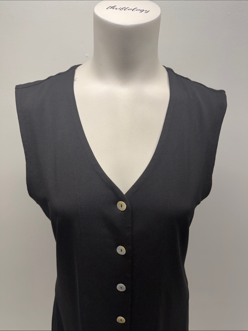 Unif Parker Dress Midi Sleeveless Button Up Stretch Lightweight Black NWT Medium - Picture 4 of 13